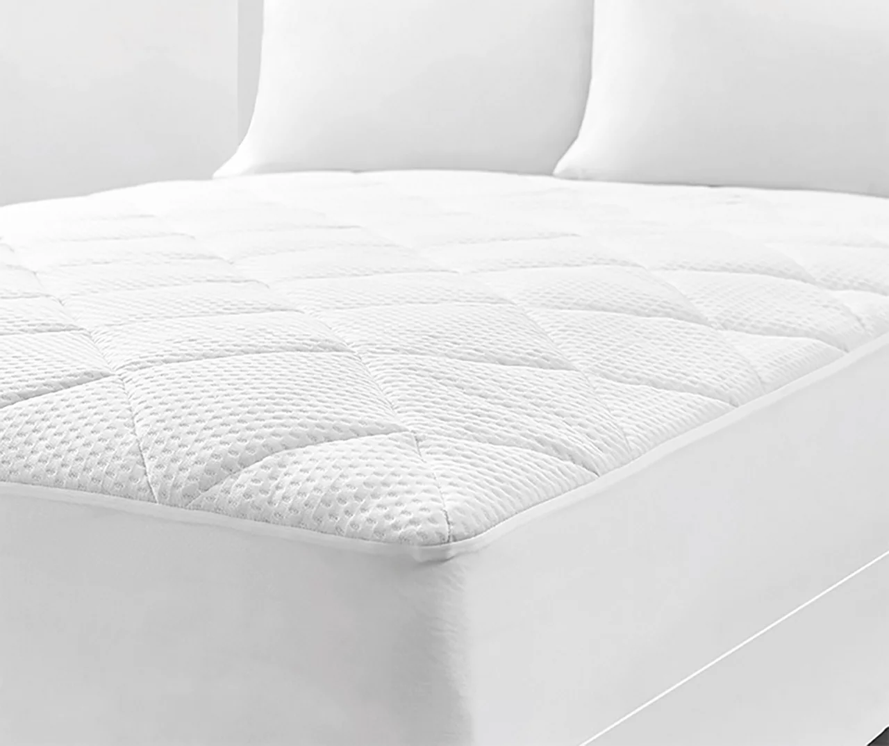 Broyhill Ultimate Comfort Cooling Mattress Pad 2 Broyhill Ultimate Comfort Cooling Mattress Pad - Image 2