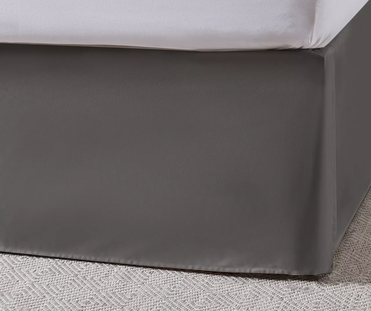 Broyhill Aslan Charcoal & Silver Jacquard 8-Piece Comforter Set 6 Broyhill Aslan Charcoal & Silver Jacquard 8-Piece Comforter Set - Image 6