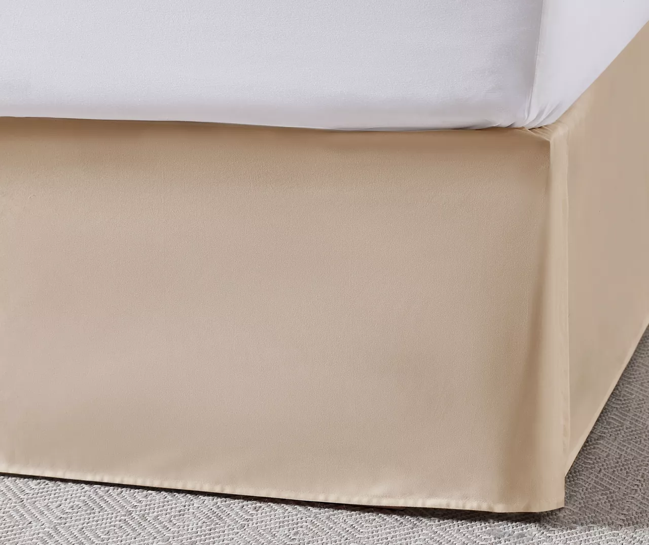 Broyhill Kirkwale Rust Floral Jacquard 8-Piece Comforter Set 10 Broyhill Kirkwale Rust Floral Jacquard 8-Piece Comforter Set - Image 10