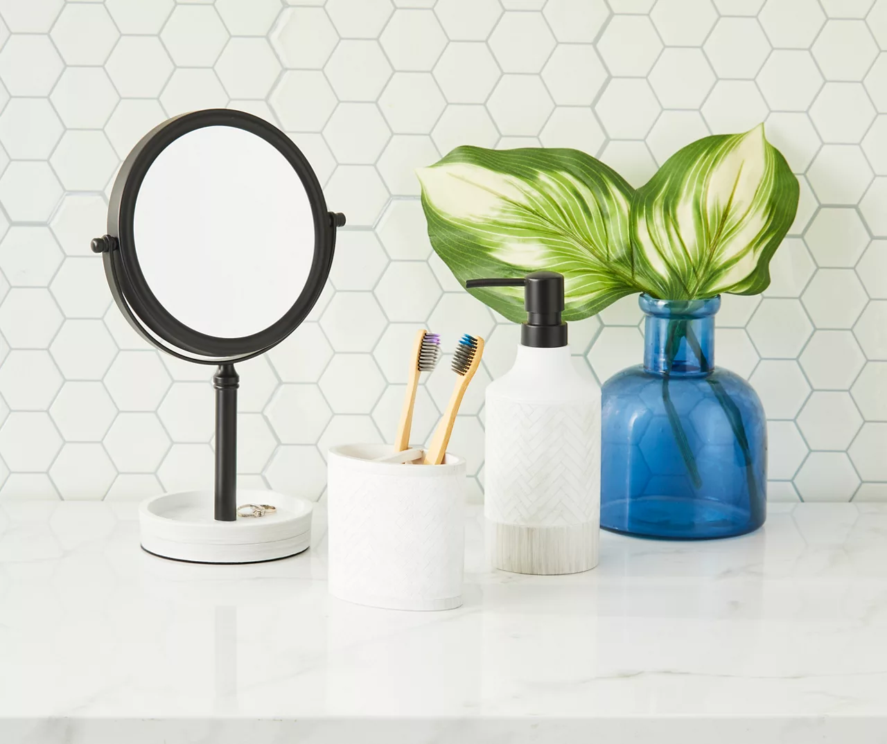 White Herringbone Toothbrush Holder 2 White Herringbone Toothbrush Holder - Image 2