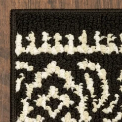 Broyhill Black & White Ornate Fascination Accent Rug -Big Lots Shop 810557659 5