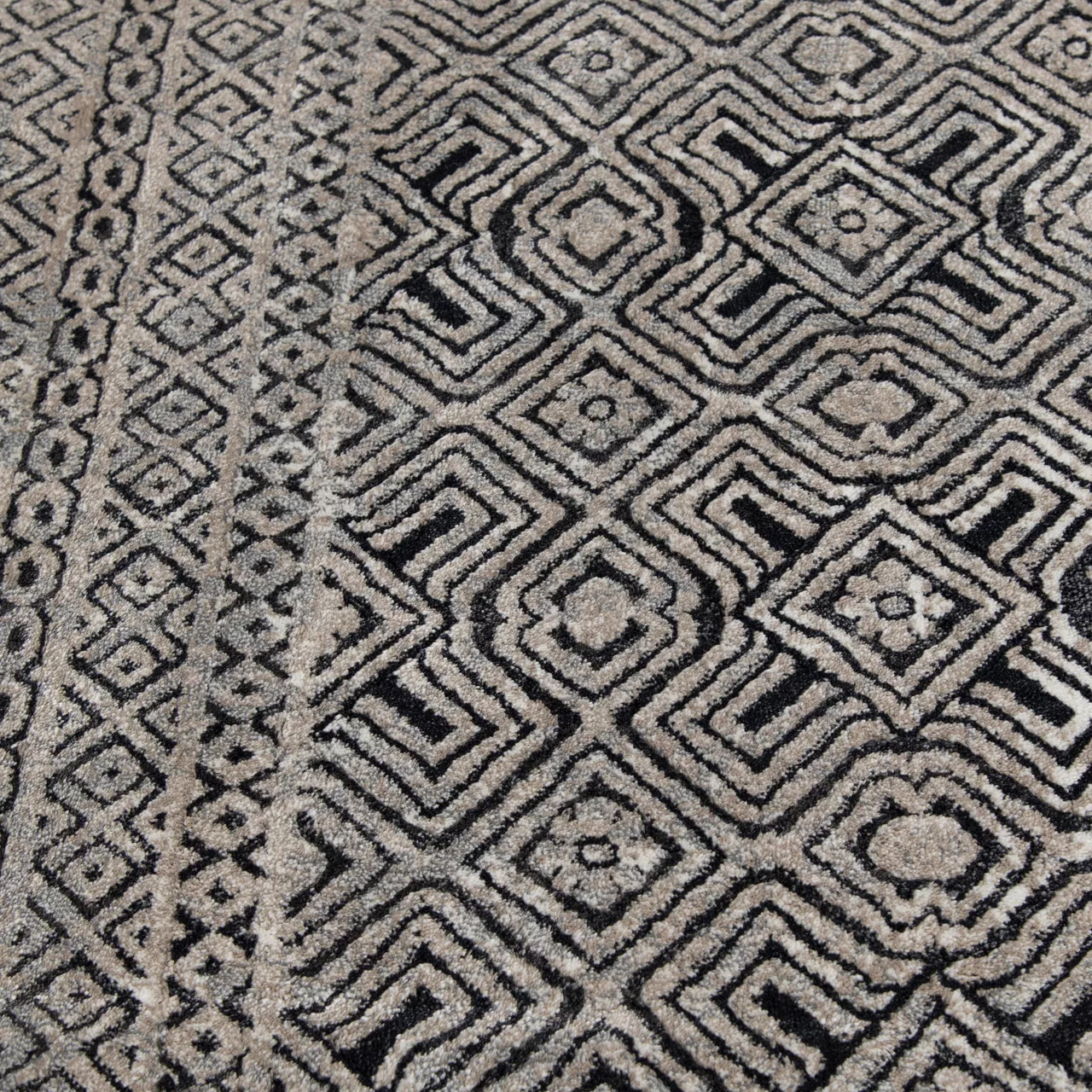 Colin Dark Blue & Whitecap Geometric Area Rug, (8' X 10') 6 Colin Dark Blue & Whitecap Geometric Area Rug, (8' X 10') - Image 6